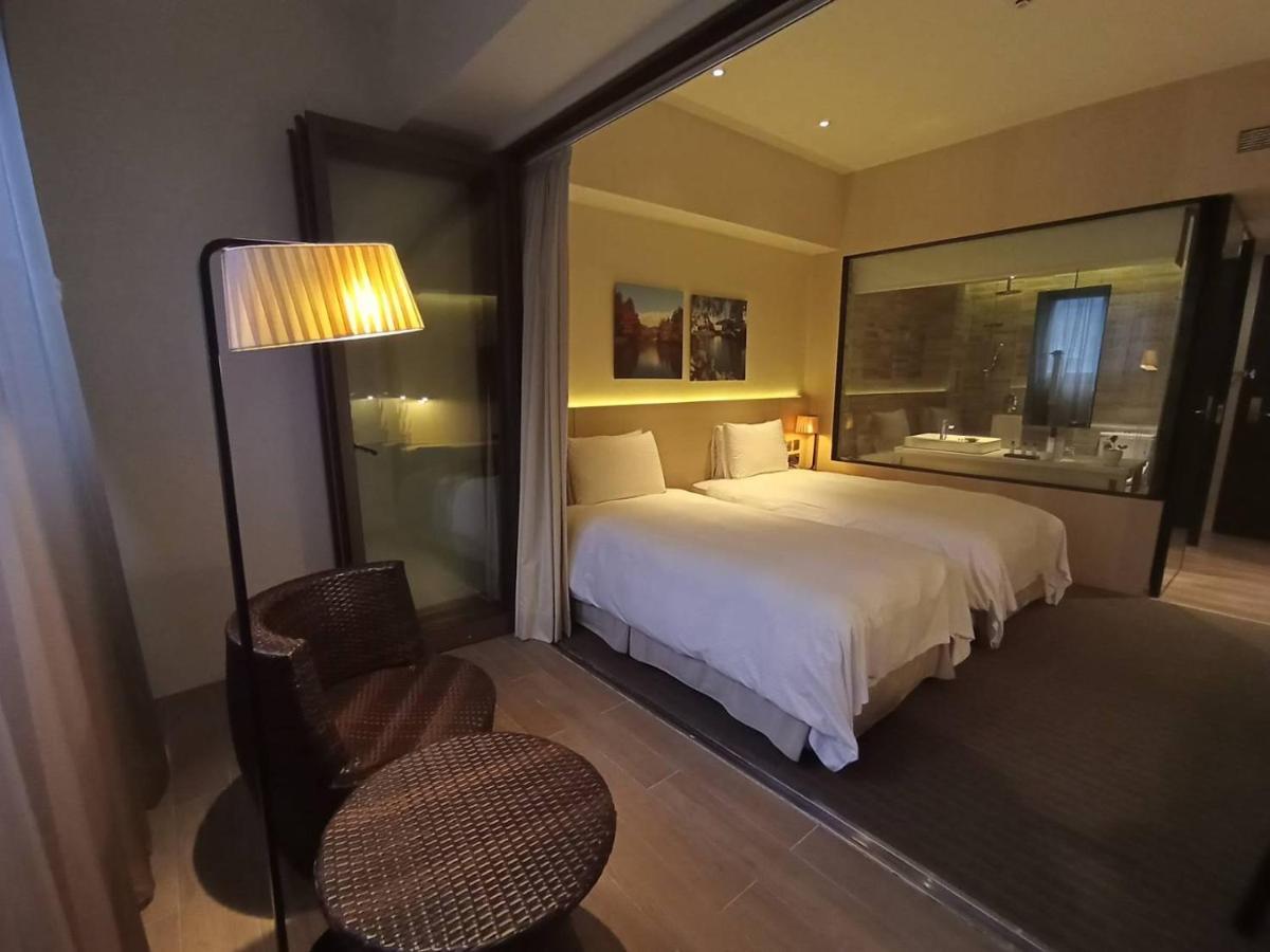 Riverview Suites Taipei Exterior photo