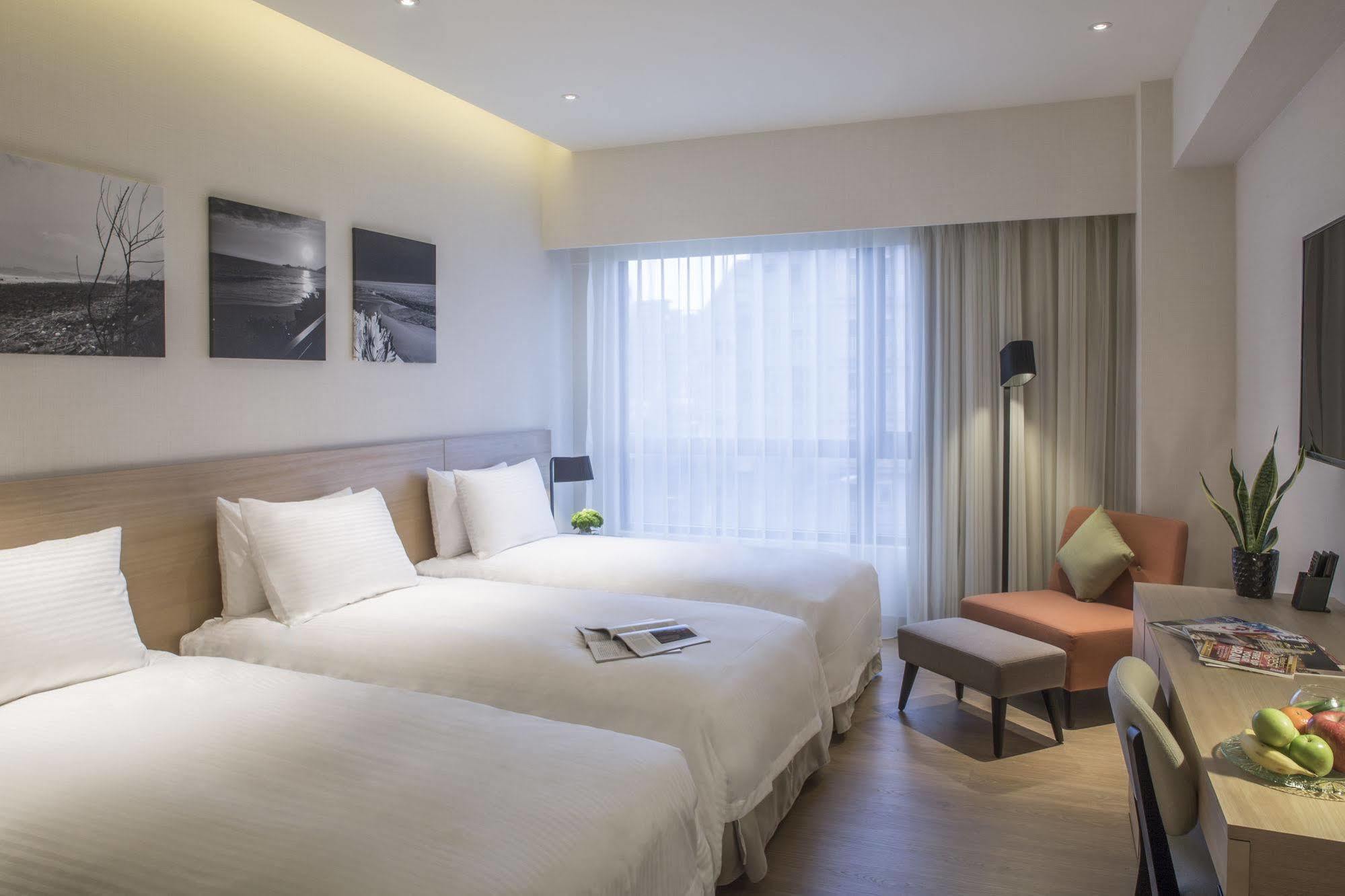 Riverview Suites Taipei Exterior photo